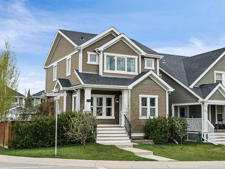 607 River Heights Crescent, Cochrane, AB, T4C 0R9 - 3