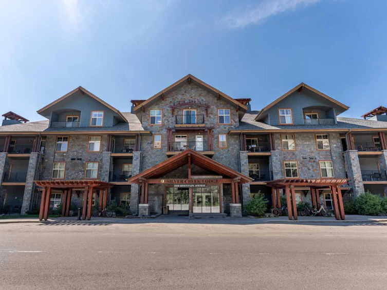 107B-1818 Mountain Avenue, Canmore, AB, T1W 1L7