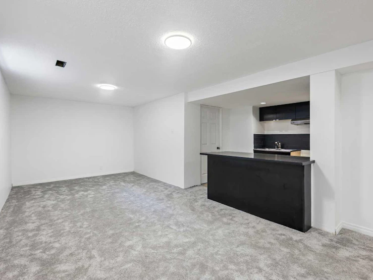 2840 39 Street SW, Calgary, AB, T2E 3G7 - 32