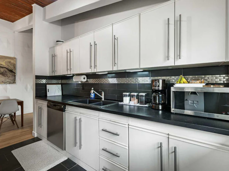 2840 39 Street SW, Calgary, AB, T2E 3G7 - 10