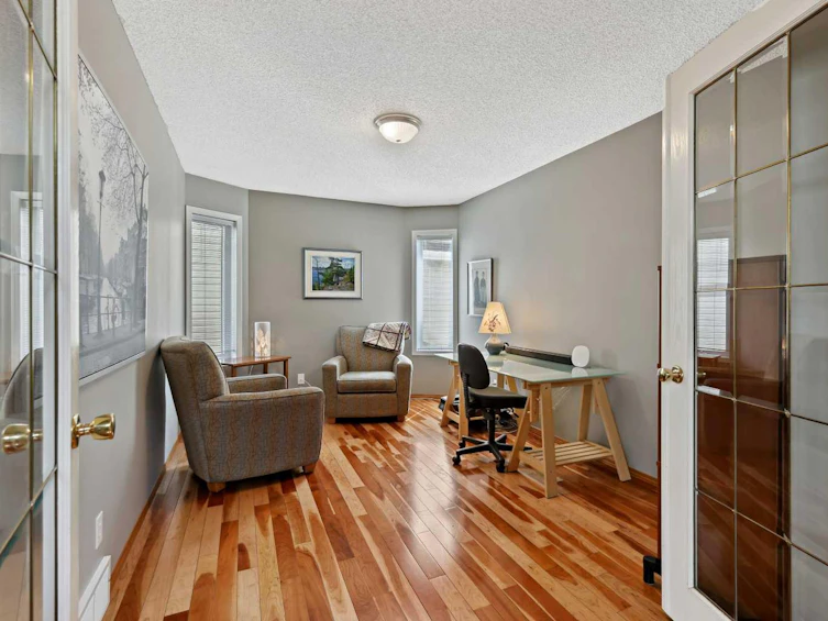 35 Sierra Nevada Close SW, Calgary, AB, T3H 3H5 - 7