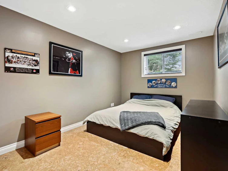 35 Sierra Nevada Close SW, Calgary, AB, T3H 3H5 - 33