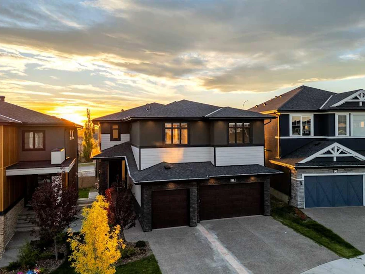 94 Aspen Summit Close SW, Calgary, AB, T3H 6B3