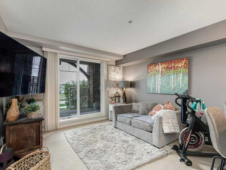 110-304 Cranberry Park SE, Calgary, AB, T3M 1W2 - 2