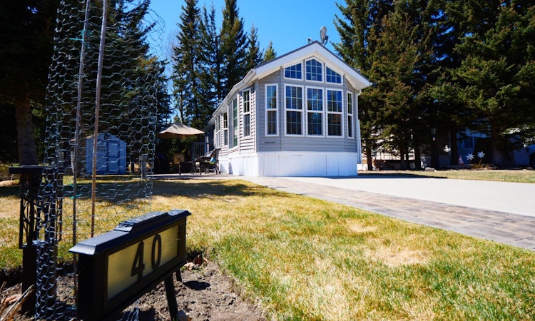 40-32379 Range Road 55