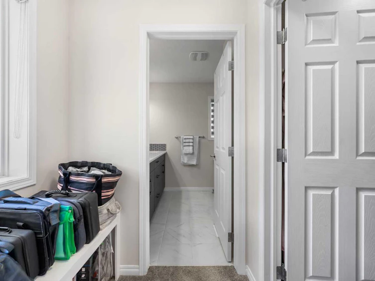 220 Carrington Way NW, Calgary, AB, T3P 1N4 - 31