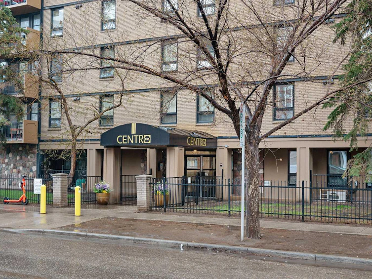 102-733 14 Avenue SW, Calgary, AB, T2R 0N3 - 21