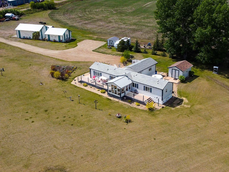 242006 Twp 779, Birch Hills County, AB, T0H 3R0 - 2