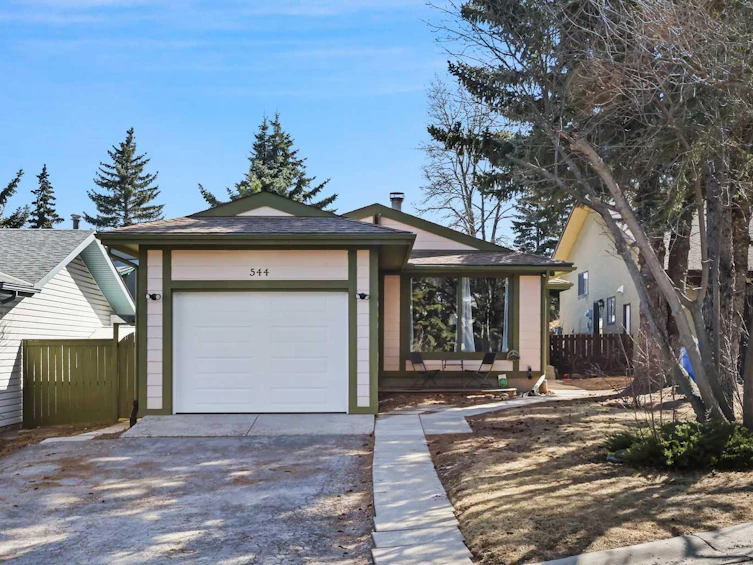 544 Ranchview Court NW, Calgary, AB, T3G 1R6