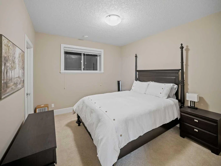 11 Westland Manor SW, Calgary, AB, T3H 0W2 - 39
