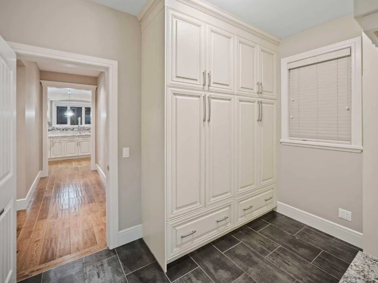 11 Westland Manor SW, Calgary, AB, T3H 0W2 - 21