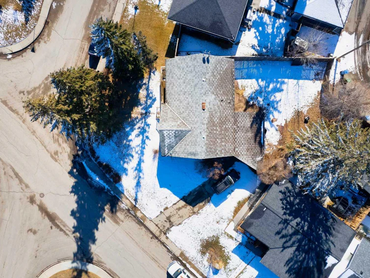 371 96 Avenue SE, Calgary, AB, T2J 0G6 - 23