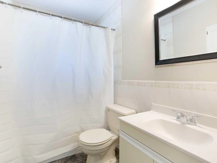 371 96 Avenue SE, Calgary, AB, T2J 0G6 - 12