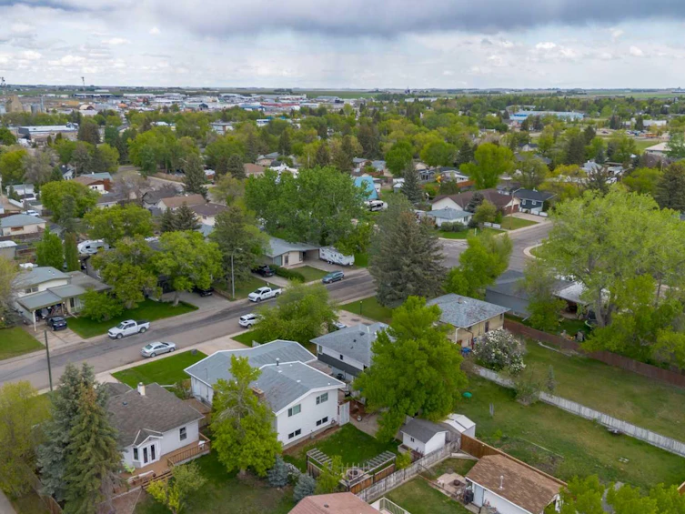 1709 22 Avenue, Coaldale, AB, T1M 1G2 - 48