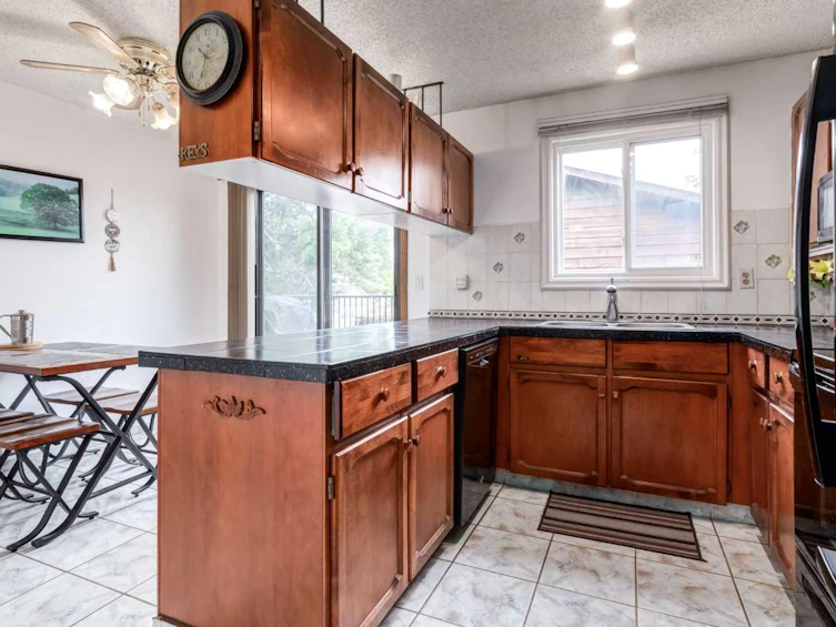 91 Castleridge Crescent NE, Calgary, AB, T3J 1N6 - 7