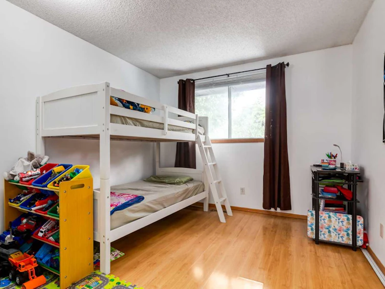 91 Castleridge Crescent NE, Calgary, AB, T3J 1N6 - 11