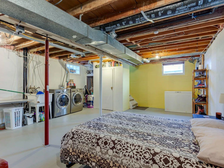 317 9 Avenue NE, Calgary, AB, T2E 0V7 - 29