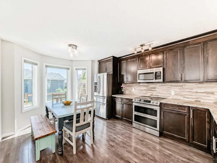 601 Auburn Bay Avenue SE, Calgary, AB, T3M 0M3 - 5