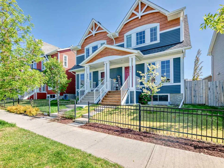 601 Auburn Bay Avenue SE, Calgary, AB, T3M 0M3