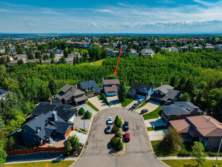 19 Strathcona Bay SW, Calgary, AB, T3H 1N5 - 2
