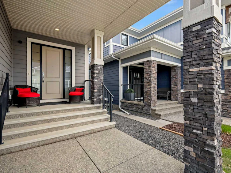 22 West Grove Way SW, Calgary, AB, T3H 1Y8 - 3