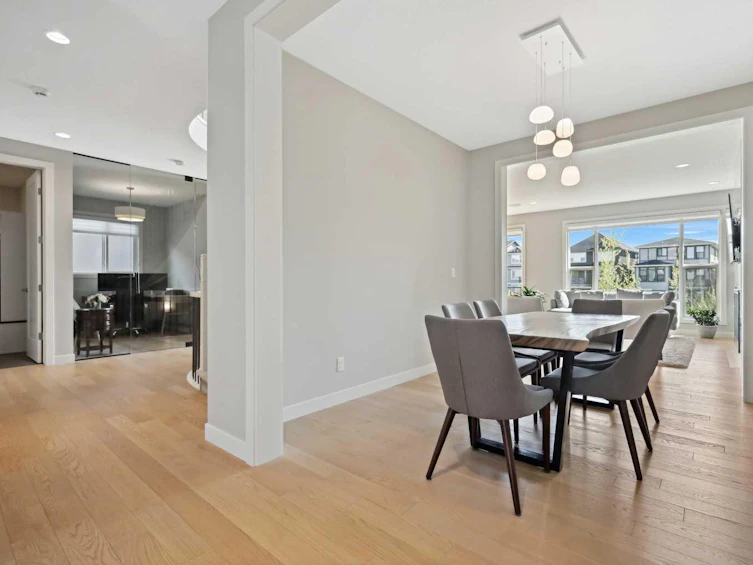22 West Grove Way SW, Calgary, AB, T3H 1Y8 - 5
