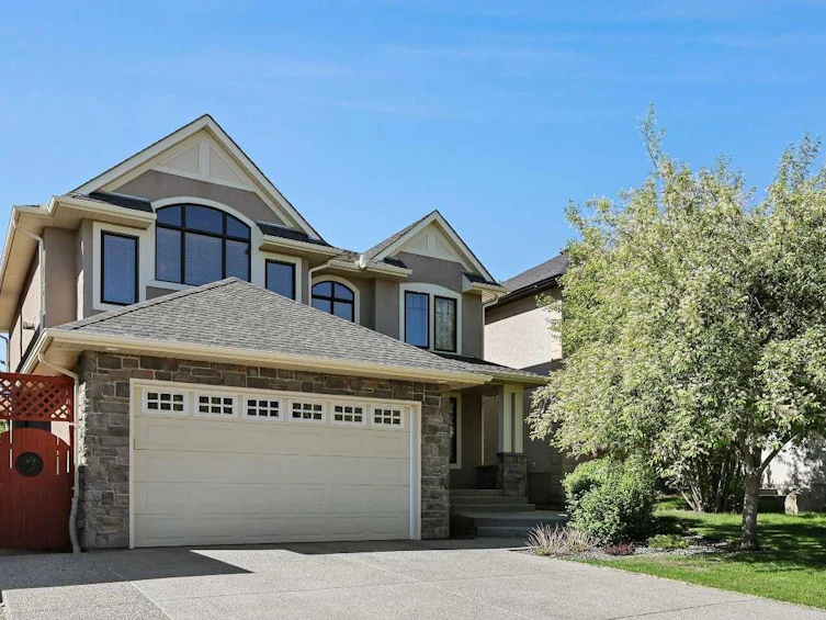 13 Coulee Park SW, Calgary, AB, T3H 5J5