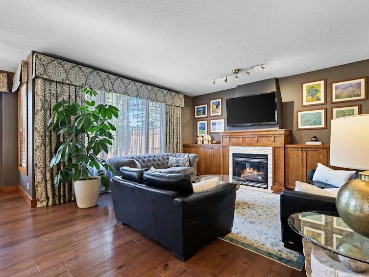 13 Coulee Park SW, Calgary, AB, T3H 5J5 - 14