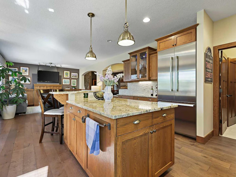 13 Coulee Park SW, Calgary, AB, T3H 5J5 - 9