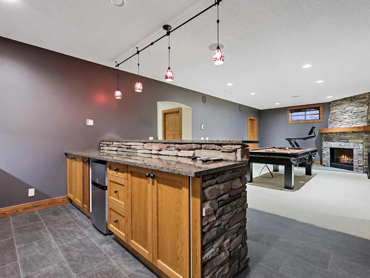 13 Coulee Park SW, Calgary, AB, T3H 5J5 - 38