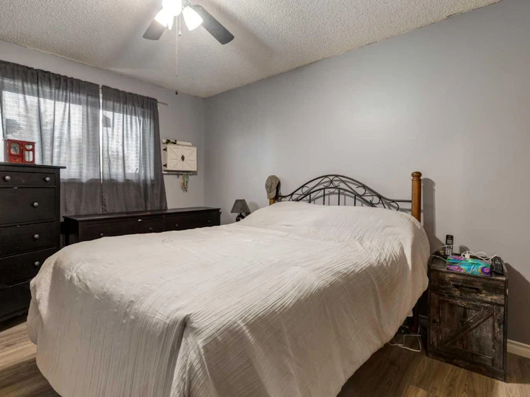 23 Beaver Place, Rural Rocky View County, AB, T0M 0G0 - 9