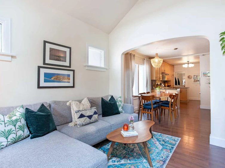 228 19 Avenue NE, Calgary, AB, T2E 1P1 - 6