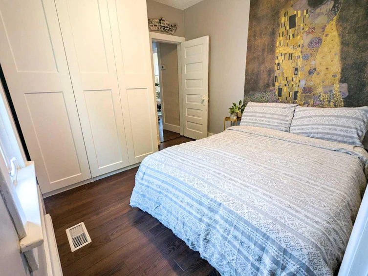 228 19 Avenue NE, Calgary, AB, T2E 1P1 - 13