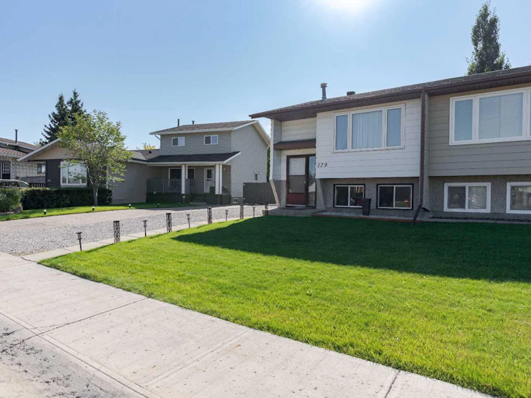 179 Cochrane Crescent, Fort Mcmurray, AB, T9K 1H1 - 3