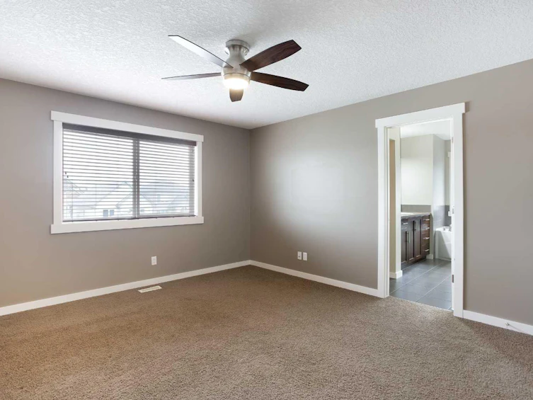 18 Elgin Meadows Road SE, Calgary, AB, T2Z 0S1 - 19