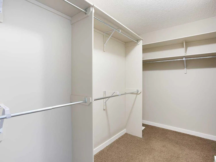 18 Elgin Meadows Road SE, Calgary, AB, T2Z 0S1 - 21