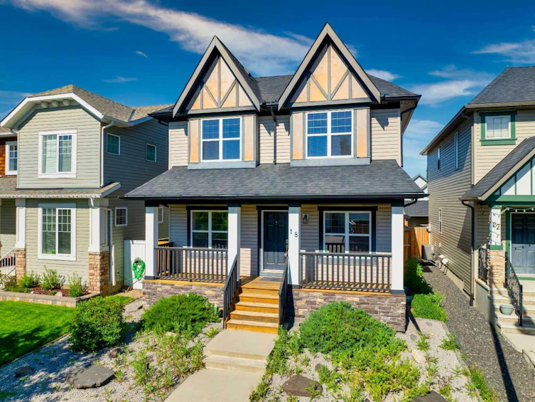 18 Elgin Meadows Road SE, Calgary, AB, T2Z 0S1 - 2
