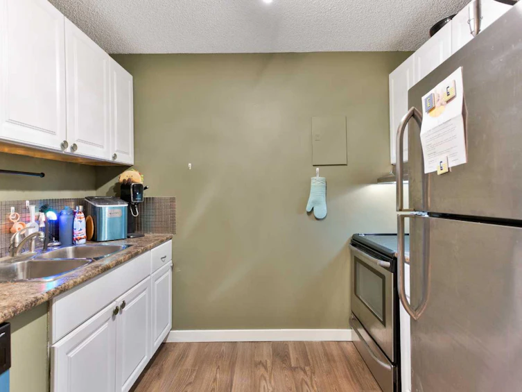 205-4944 Dalton Drive NW, Calgary, AB, T3A 2E6 - 9
