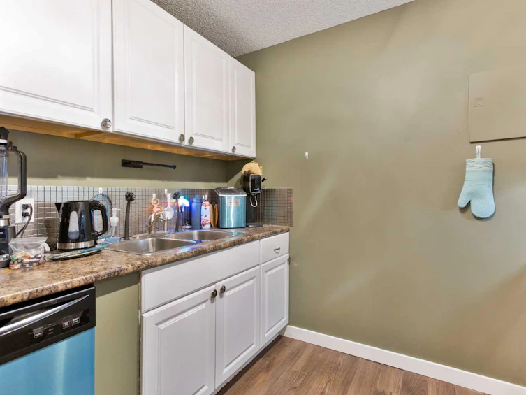 205-4944 Dalton Drive NW, Calgary, AB, T3A 2E6 - 7