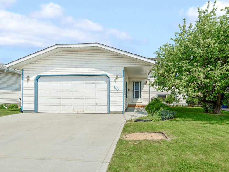 86 Kennings Crescent, Red Deer, AB, T4P 3M9