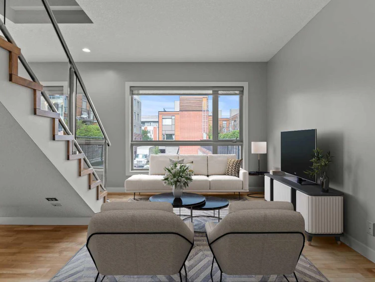 220-118 8 Street NE, Calgary, AB, T2E 1M5 - 3