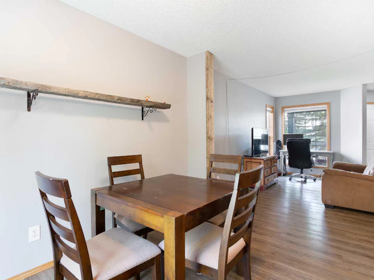 124 Quigley Close, Cochrane, AB, T4C 1S4 - 10