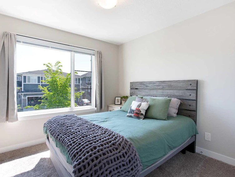 35 Crestbrook Drive SW, Calgary, AB, T3B 6L1 - 16