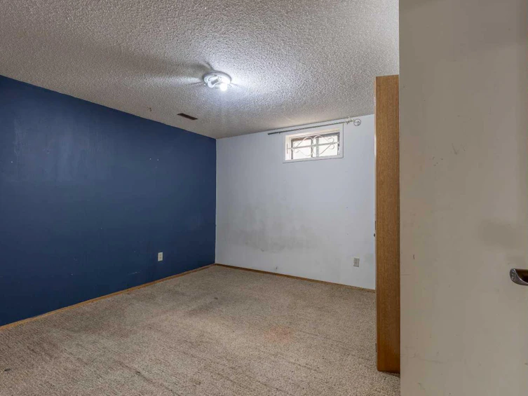 3741 Redwood Road S, Lethbridge, AB, T1K 4J8 - 30