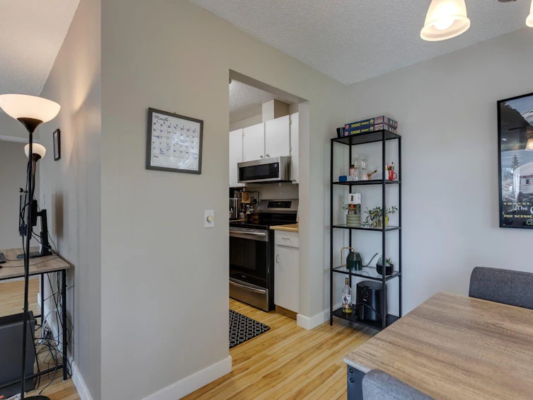 1316-60 Glamis Drive SW, Calgary, AB, T2E 6T5 - 18