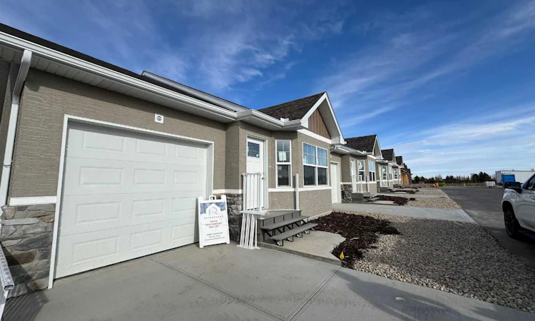 419 Meadowlark Way