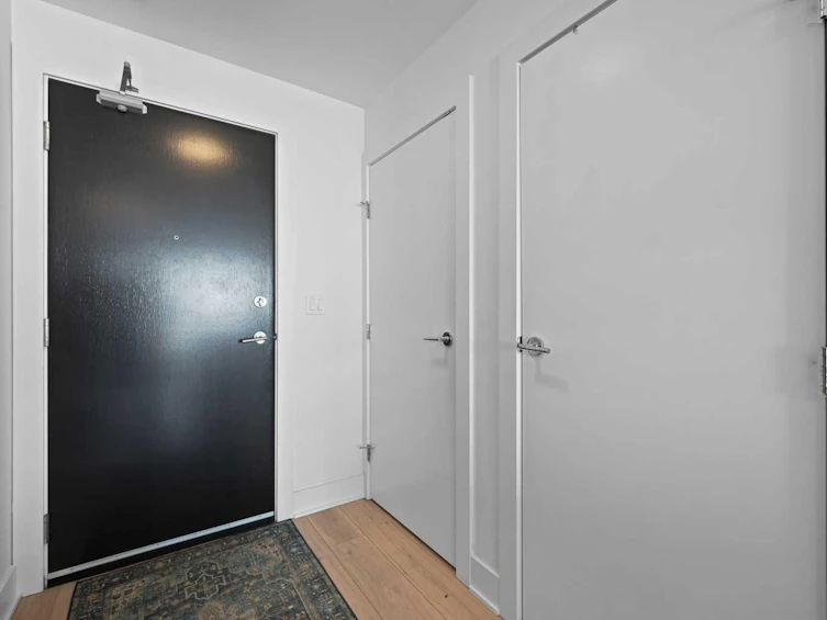 1106-550 Riverfront Avenue SE, Calgary, AB, T2G 1E5 - 2