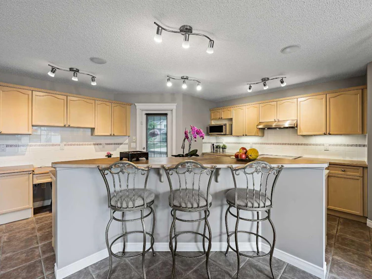 85 Cresthaven View SW, Calgary, AB, T3B 5Y1 - 14