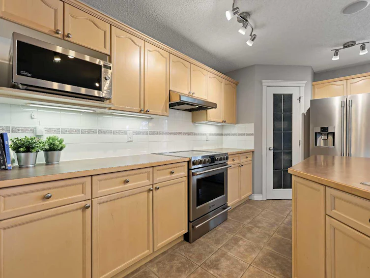85 Cresthaven View SW, Calgary, AB, T3B 5Y1 - 17