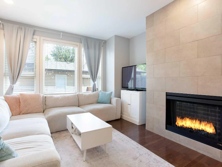 140 29 Avenue NW, Calgary, AB, T2M 2L8 - 12